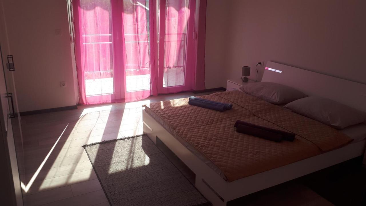 Apartments Kristina Crikvenica Luaran gambar